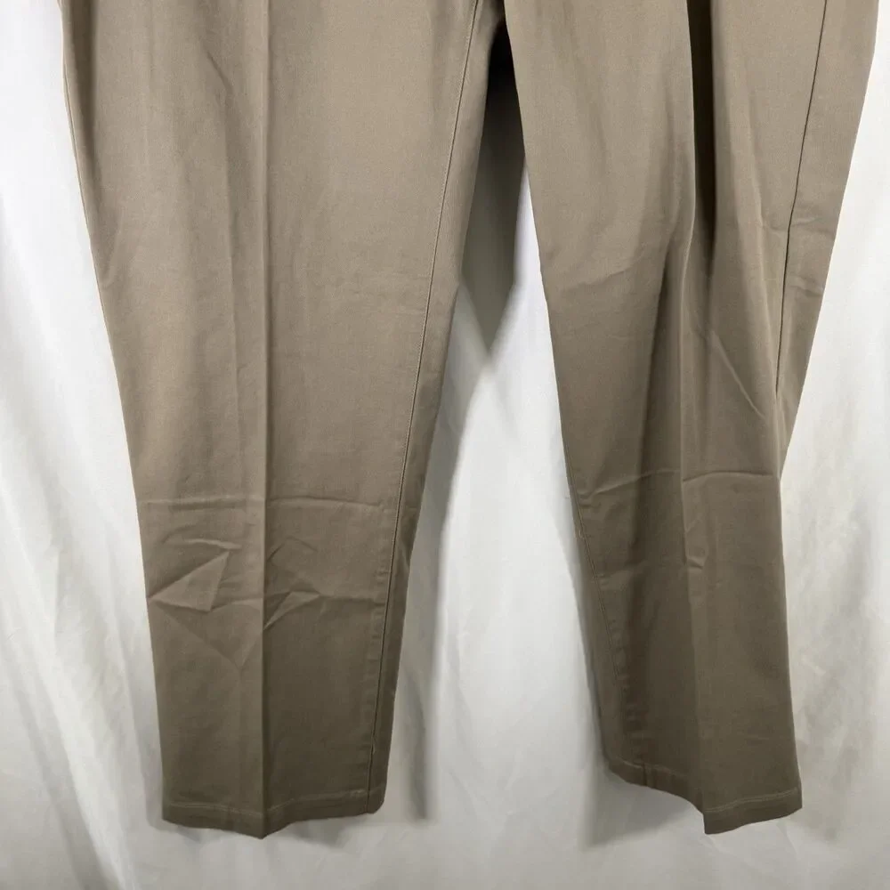 New JM Haggar Dress Pants 40x32 Brown Flat Front Luxury Comfort Casual
